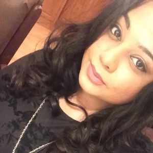 Meet your Posher, Sara